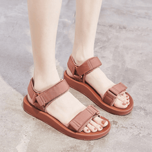 Load image into Gallery viewer, Light Pink And Black Flatform Sandals